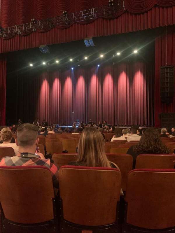 Chicago Theatre, section: MNFL3R, row: A, seat: 306