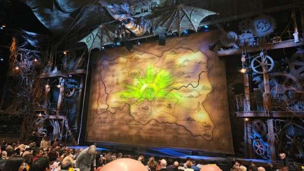 Gershwin Theatre, section: Orchestra R, row: H, seat: 4