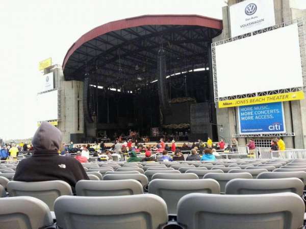 Jones Beach Theater, section: E, row: SS, seat: 17