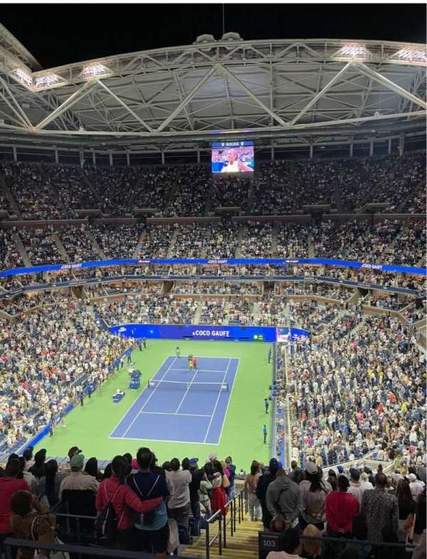 Arthur Ashe Stadium, section: 302, row: C, seat: 6