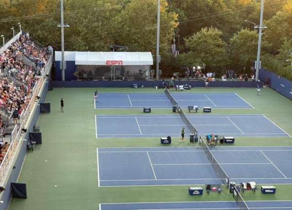 Billie Jean King National Tennis Center, Grandstand