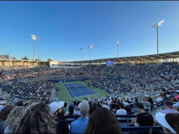 Billie Jean King National Tennis Center, Grandstand