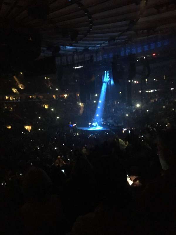 Madison Square Garden, section: 106, row: 22, seat: 3
