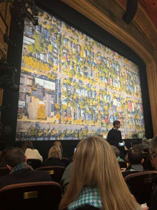 Todd Haimes Theatre, section: Orchestra L, row: E, seat: 9