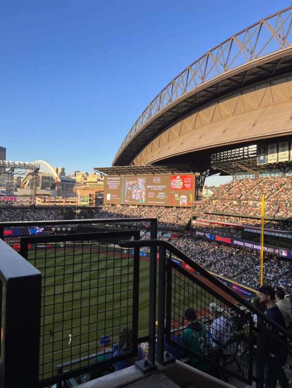 T-Mobile Park, section: 321, row: 9, seat: 1