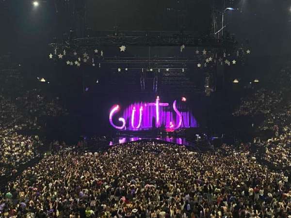 Accor Arena, section: Gradin A, row: 4, seat: 3