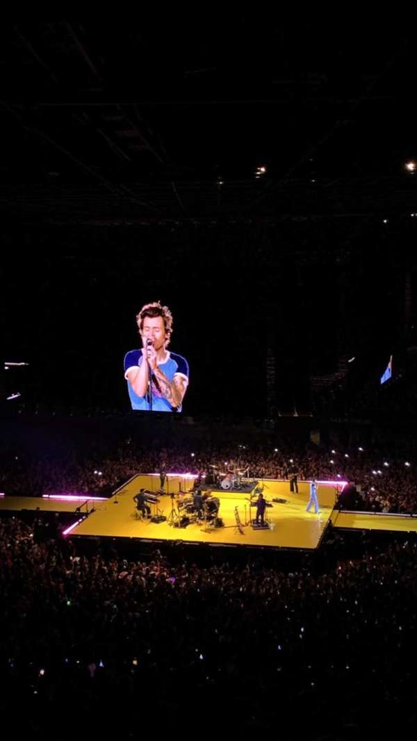 Kia Forum, section: 229, row: 14, seat: 12