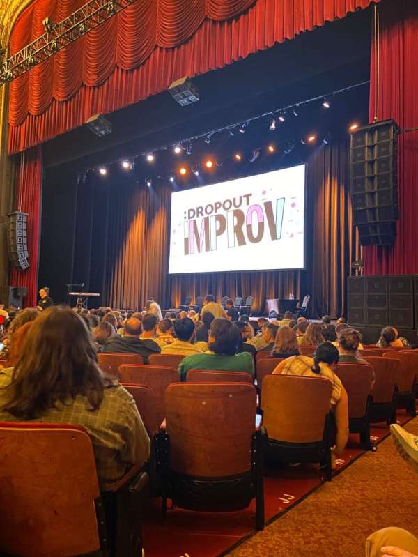 Chicago Theatre, section: MNFL2R, row: MM, seat: 202