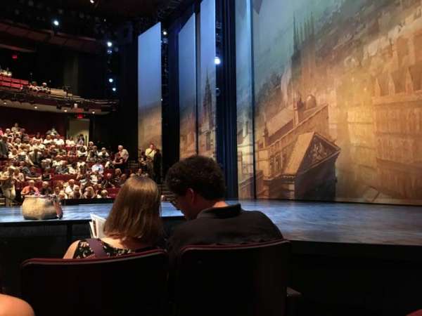 Vivian Beaumont Theater, section: Orchestra R, row: D, seat: 508