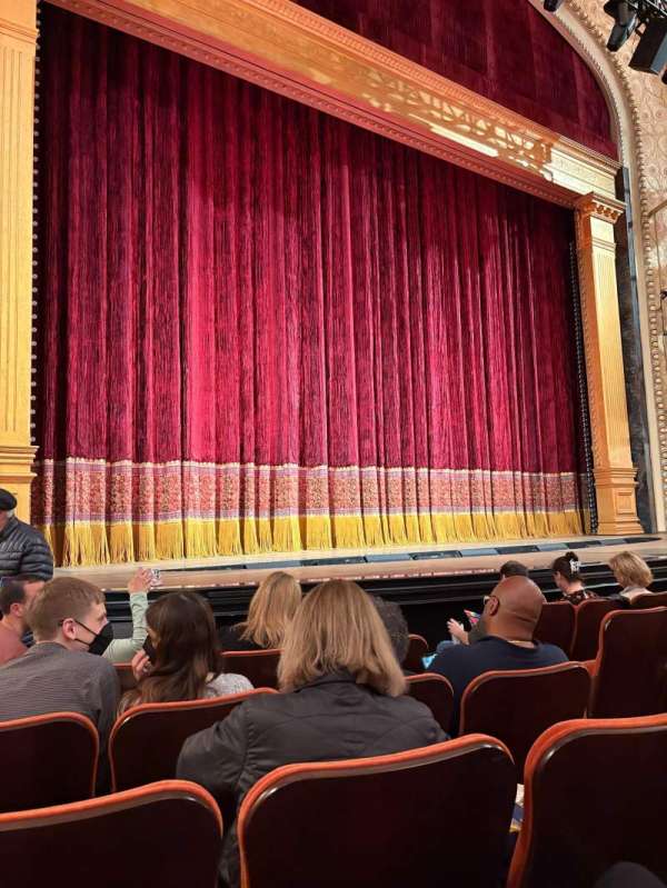 Majestic Theatre, section: Orchestra L, row: G, seat: 9