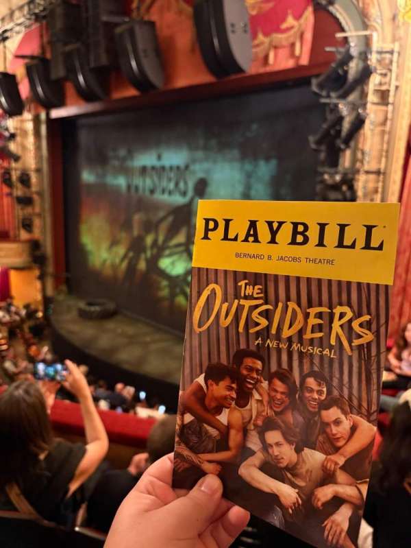 Bernard B. Jacobs Theatre, section: Mezzanine R, row: C, seat: 26