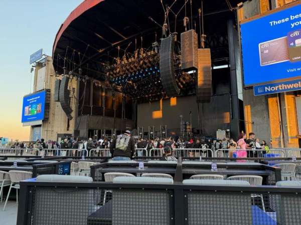 Jones Beach Theater, section: E, row: AA, seat: 11