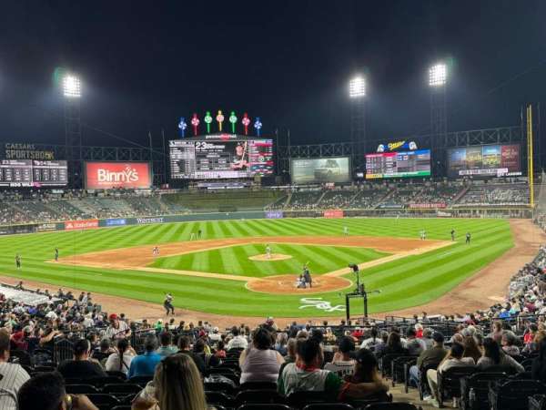 Rate Field, section: 133, row: 32, seat: 3