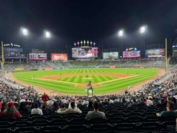 Rate Field, section: 132, row: 33, seat: 13