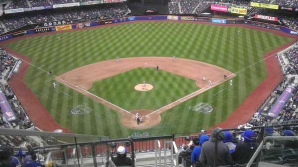 Citi Field, section: 514, row: 8, seat: 2