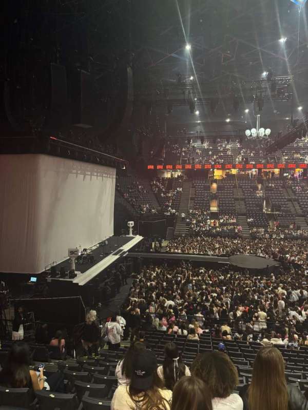 Accor Arena, section: Gradin N, row: 08, seat: 30