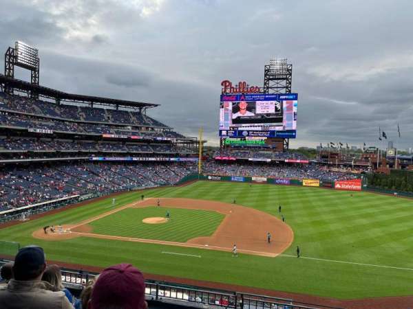 Citizens Bank Park, section: 214, row: 5, seat: 7