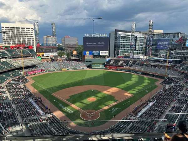 Truist Park, section: 426, row: 6, seat: 5