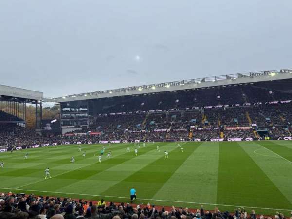 Villa Park, section: Q3, row: U, seat: 60