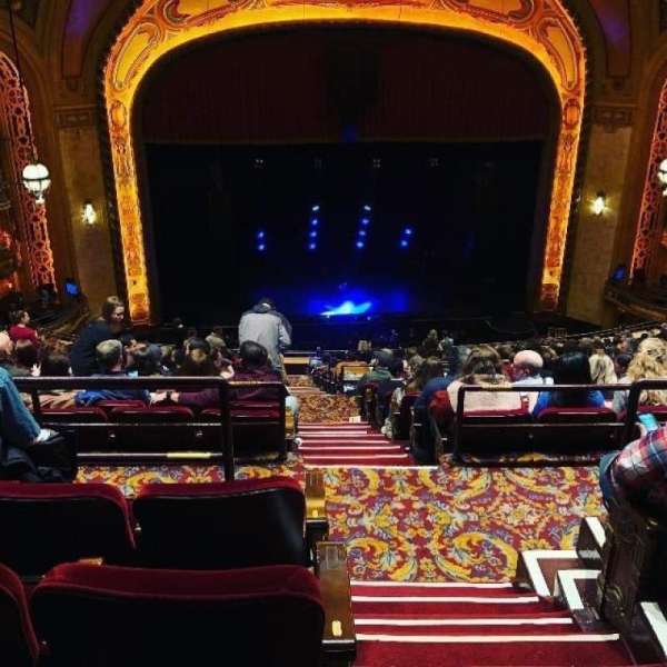 Shea's Buffalo, section: Balcony 5, row: V, seat: 1