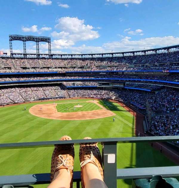 Citi Field, section: 434, row: 1, seat: 4