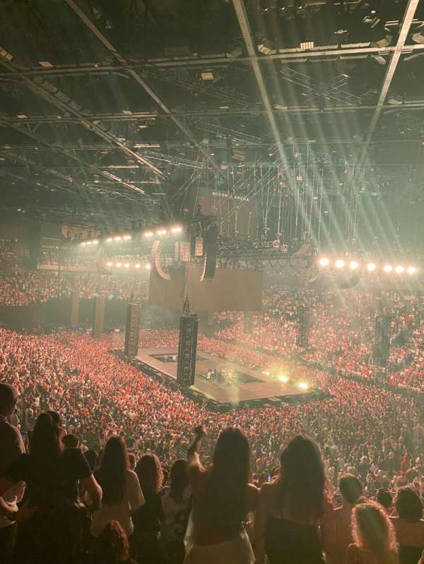 Accor Arena, section: Balcon T, row: 81, seat: 03
