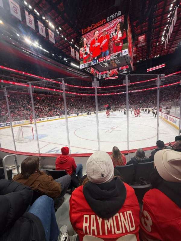 Little Caesars Arena, section: 101, row: 4, seat: 7