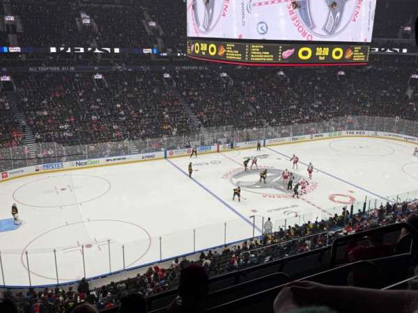 Rogers Arena, section: 325, row: 5, seat: 101
