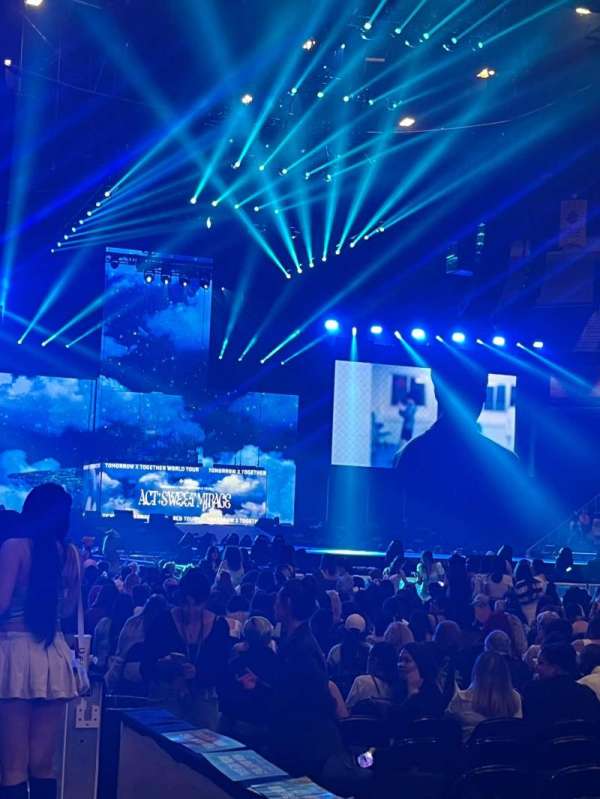 Gas South Arena, section: 121, row: B, seat: 1