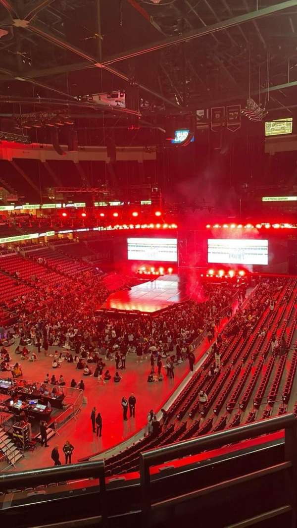 Honda Center, section: 441, row: B, seat: 3