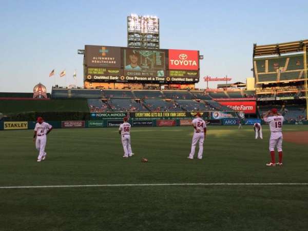 Angel Stadium, section: 109, row: AA, seat: 5