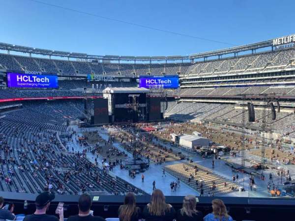 MetLife Stadium, section: 231A, row: 7, seat: 6