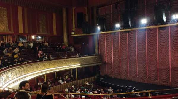 Folies Bergère, section: 1er Étage, row: C, seat: 26
