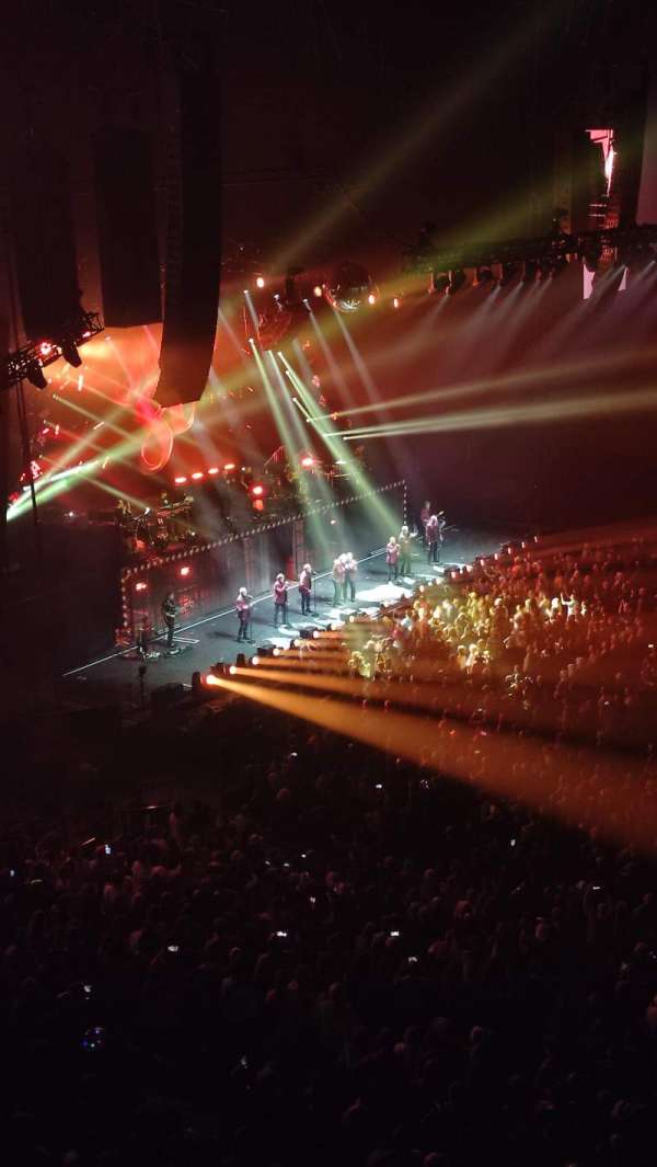 Accor Arena, section: Balcon O, row: 84, seat: 25