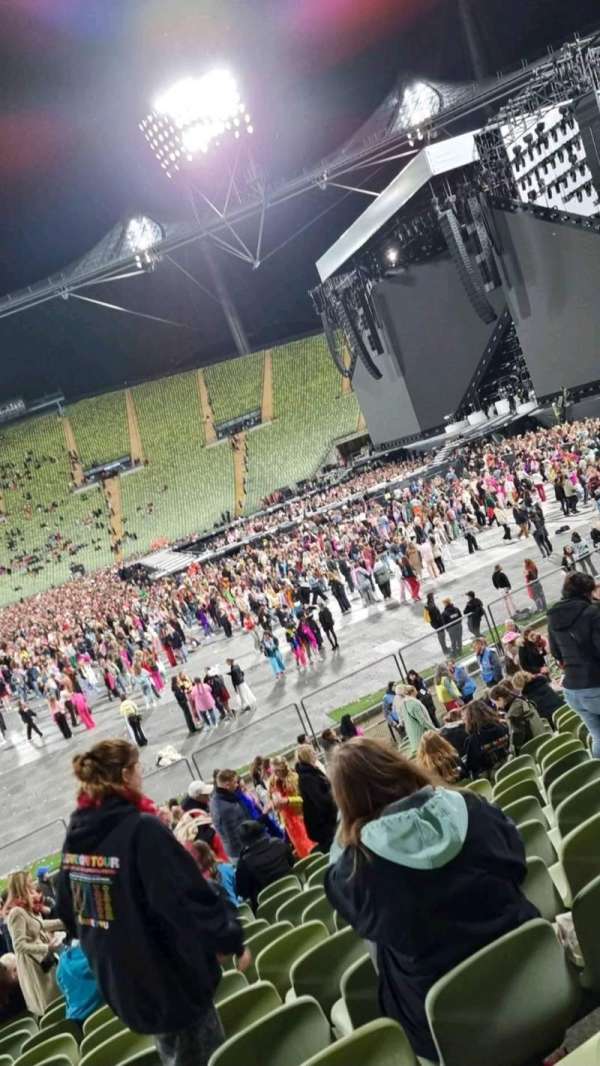 Olympiastadion München, section: L2, row: 23, seat: 17