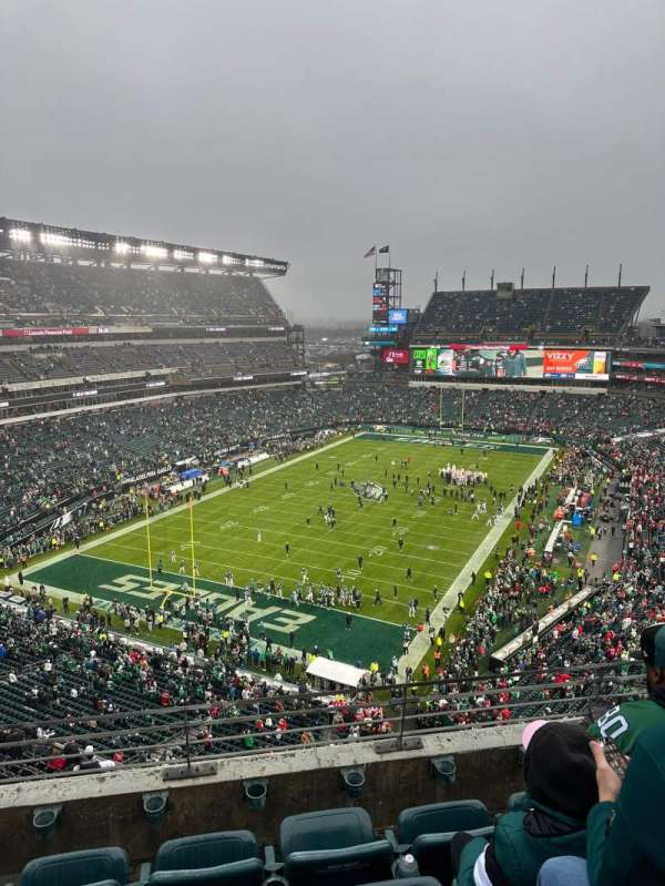 Lincoln Financial Field, section: 216, row: 4, seat: 1-4