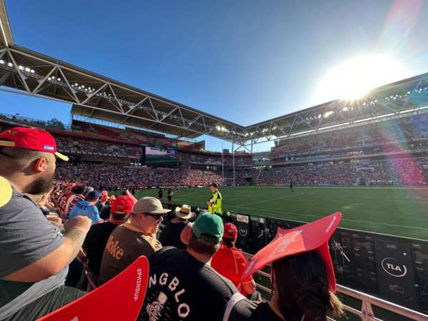 Suncorp Stadium, section: 321, row: 3, seat: 25