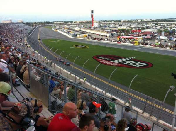 Daytona International Speedway, section: Sprint Tower, row: L32, seat: 14