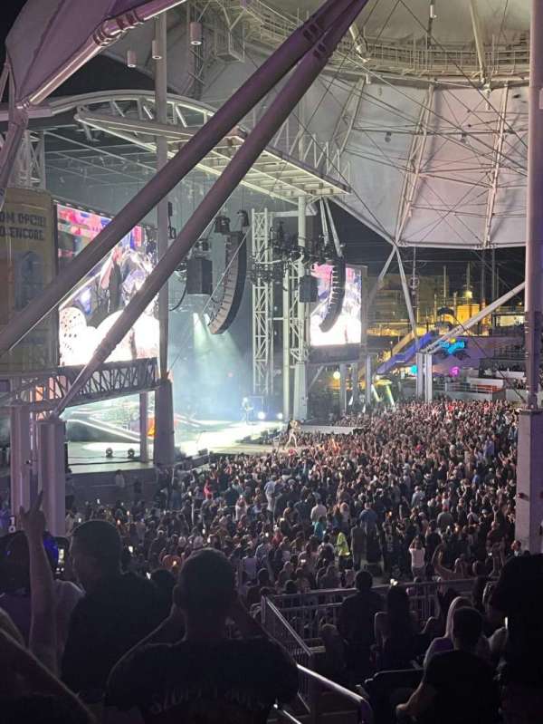 Hartford Healthcare Amphitheatre, section: 308, row: LLL, seat: 1