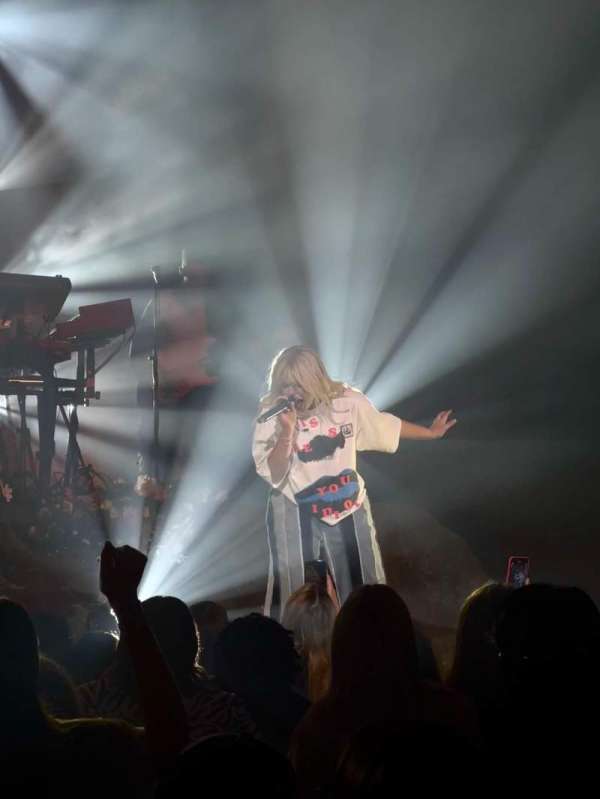 Ryman Auditorium, section: MF-5, row: H, seat: 4