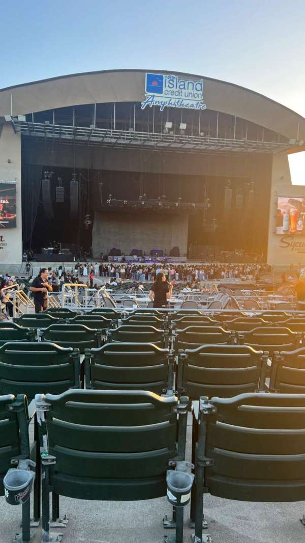 North Island Credit Union Amphitheatre, section: 203, row: L, seat: 57