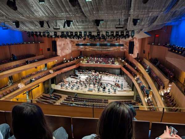 David Geffen Hall, section: Third Tier, row: CC, seat: 135