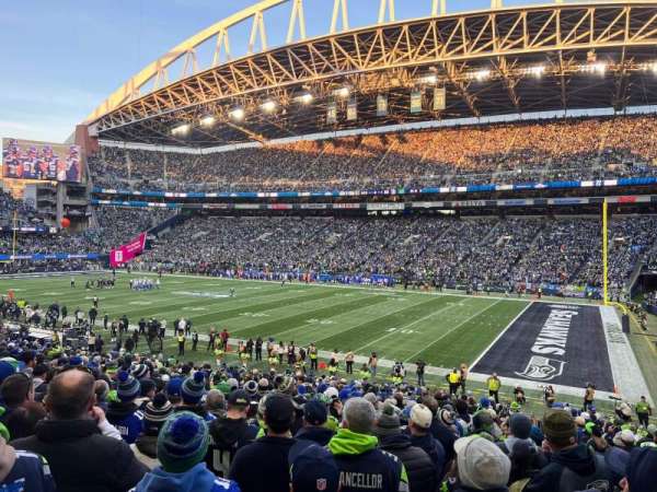 Lumen Field, section: 131, row: BB, seat: 2