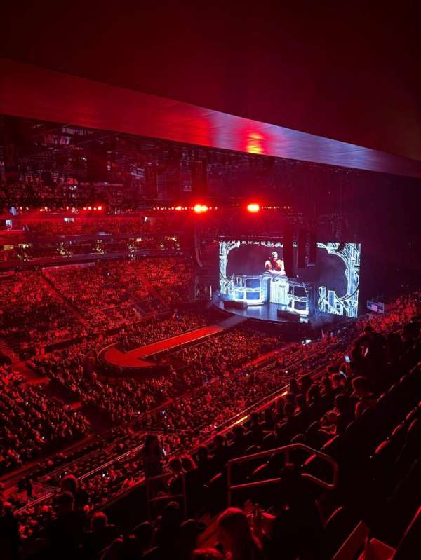 Climate Pledge Arena, section: 216, row: A, seat: 10