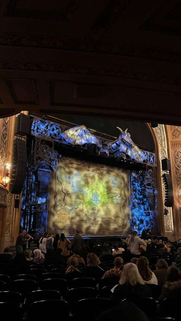 Paramount Theatre, Seattle, section: Main Floor 4B, row: V, seat: 1