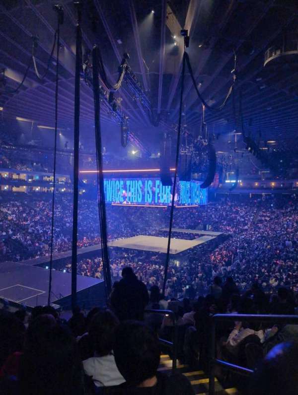 Oakland Arena, section: 120, row: 28, seat: 3