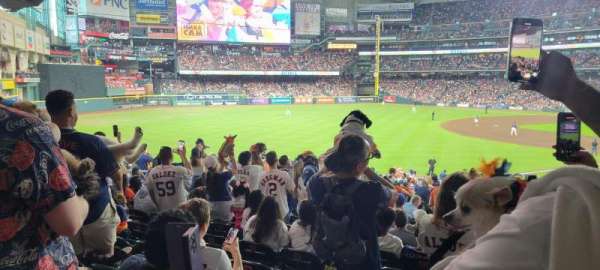 Daikin Park, section: 106, row: 39, seat: 19-22
