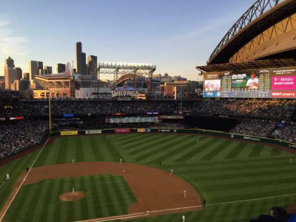 T-Mobile Park, section: 323, row: 4, seat: 23