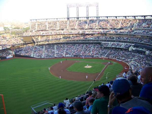 Citi Field, section: 529, row: 15, seat: 10