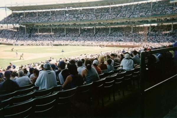 Wrigley Field, section: 207, row: 1, seat: 22